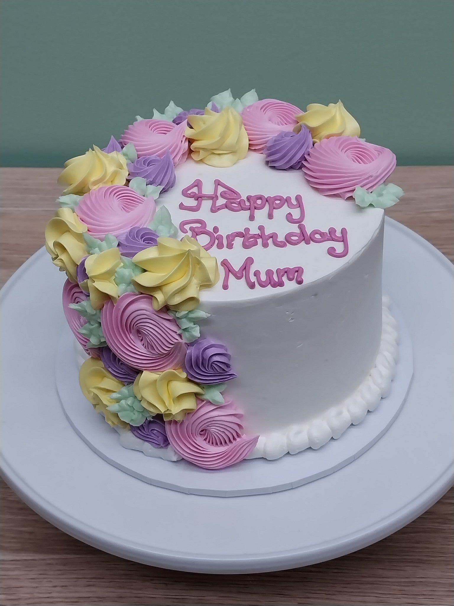 Cheap cakes Melbourne Free Delivery Stylish Cakes Co.