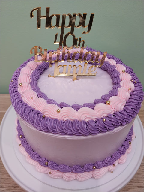 Pretty Lilac Vintage Cake