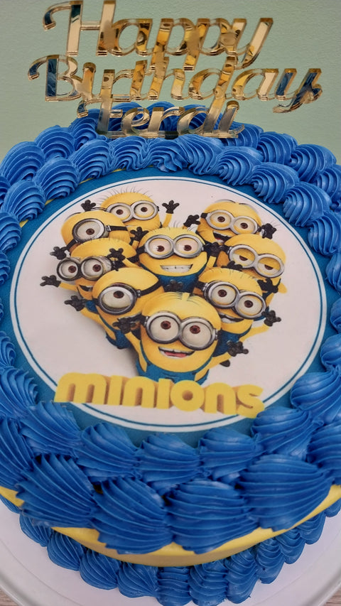 Minions Cake